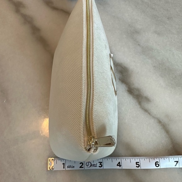 Dior Prestige Pouch Set - Picture 3 of 16